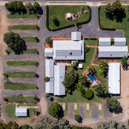 Tambo Mill Motel & Caravan Park Bagian luar foto